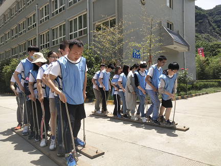 团队效率提升最好的方法就是参见西安团建拓展训练